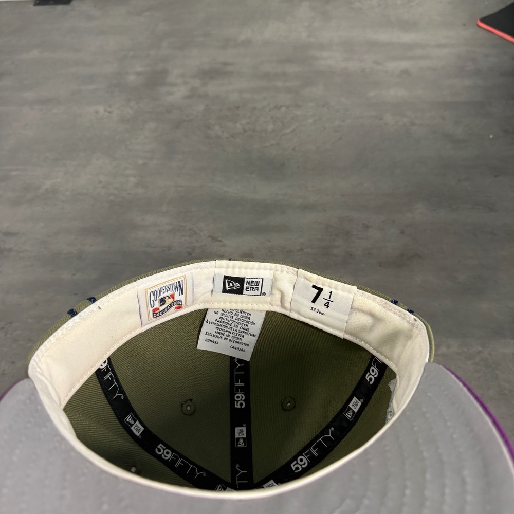 New Era Oakland Athletics Hat 7 1/4 Olive Green Purple 420 Pack Pinstripe A's‎ - Picture 8 of 8